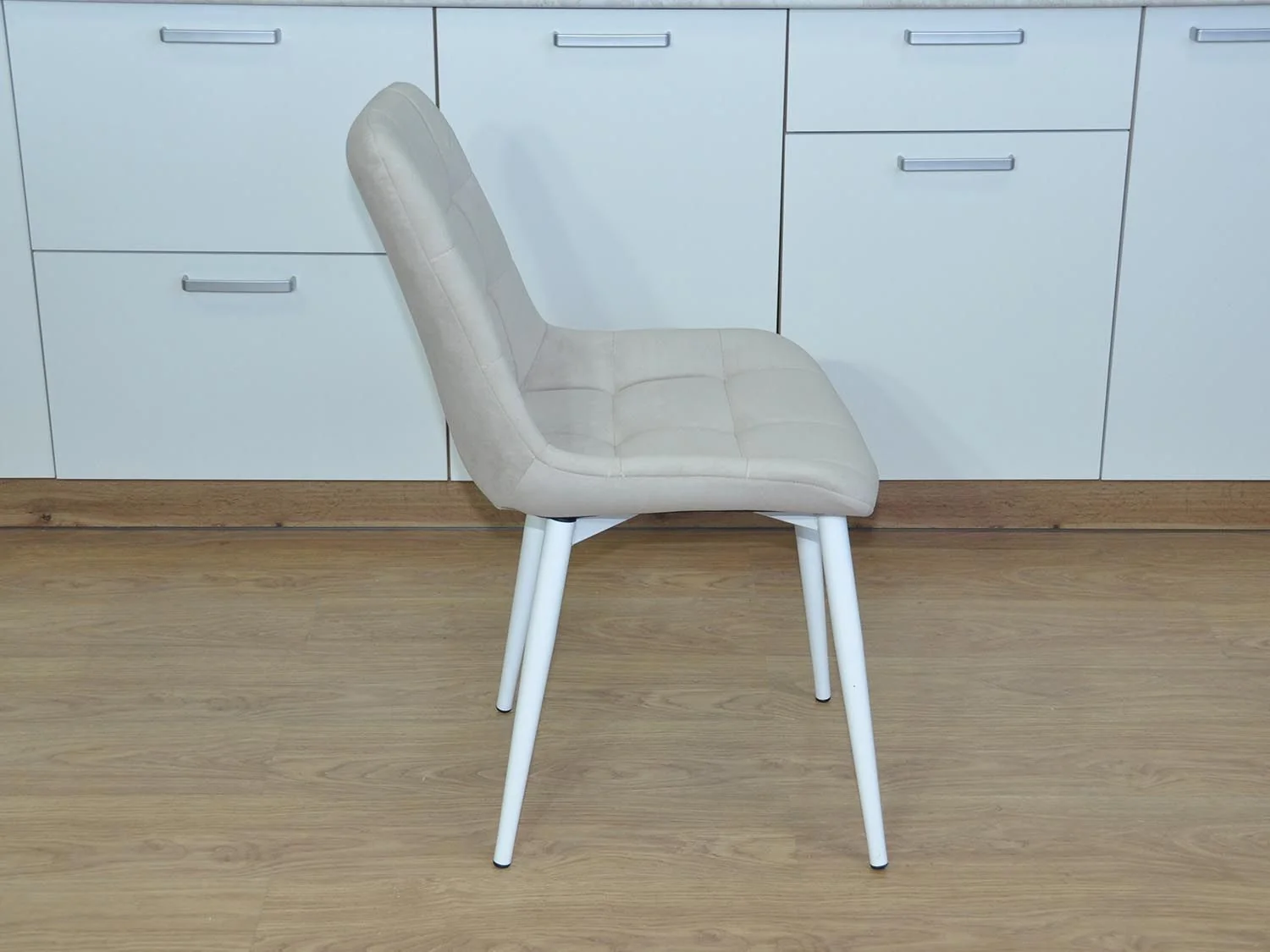 Стул Р / белый /велюр бежевый