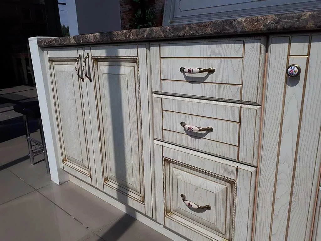 Кухня Флоренция 2000х2320 ясень патина