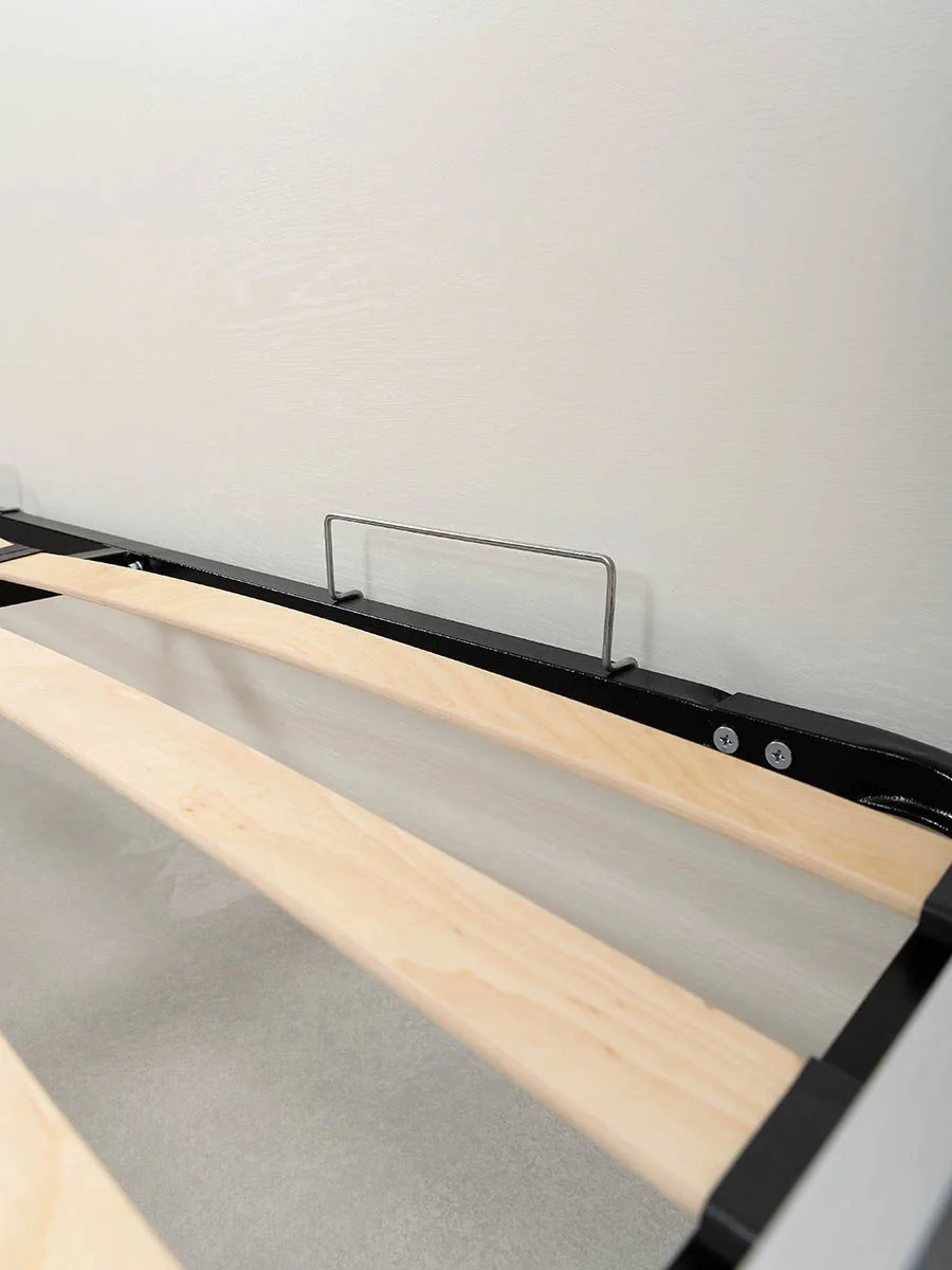 Ливерпуль Кровать 11.08 Белый/Ясень ваниль