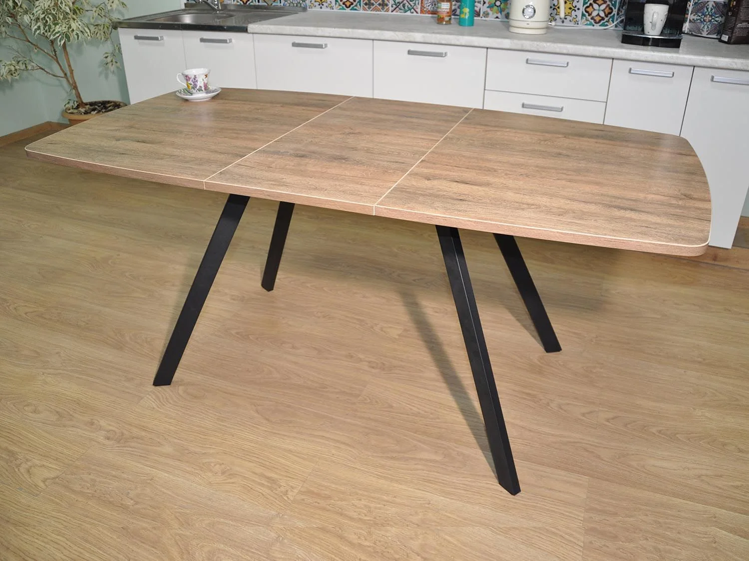 Стол обеденный Орфей Черный / Дуб Велингтон