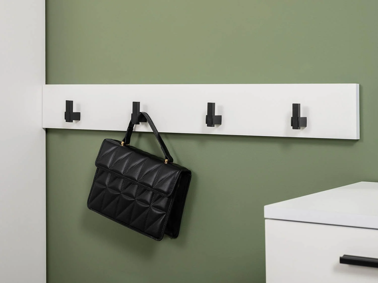 Эйр вешалка 16.551.02 Белый