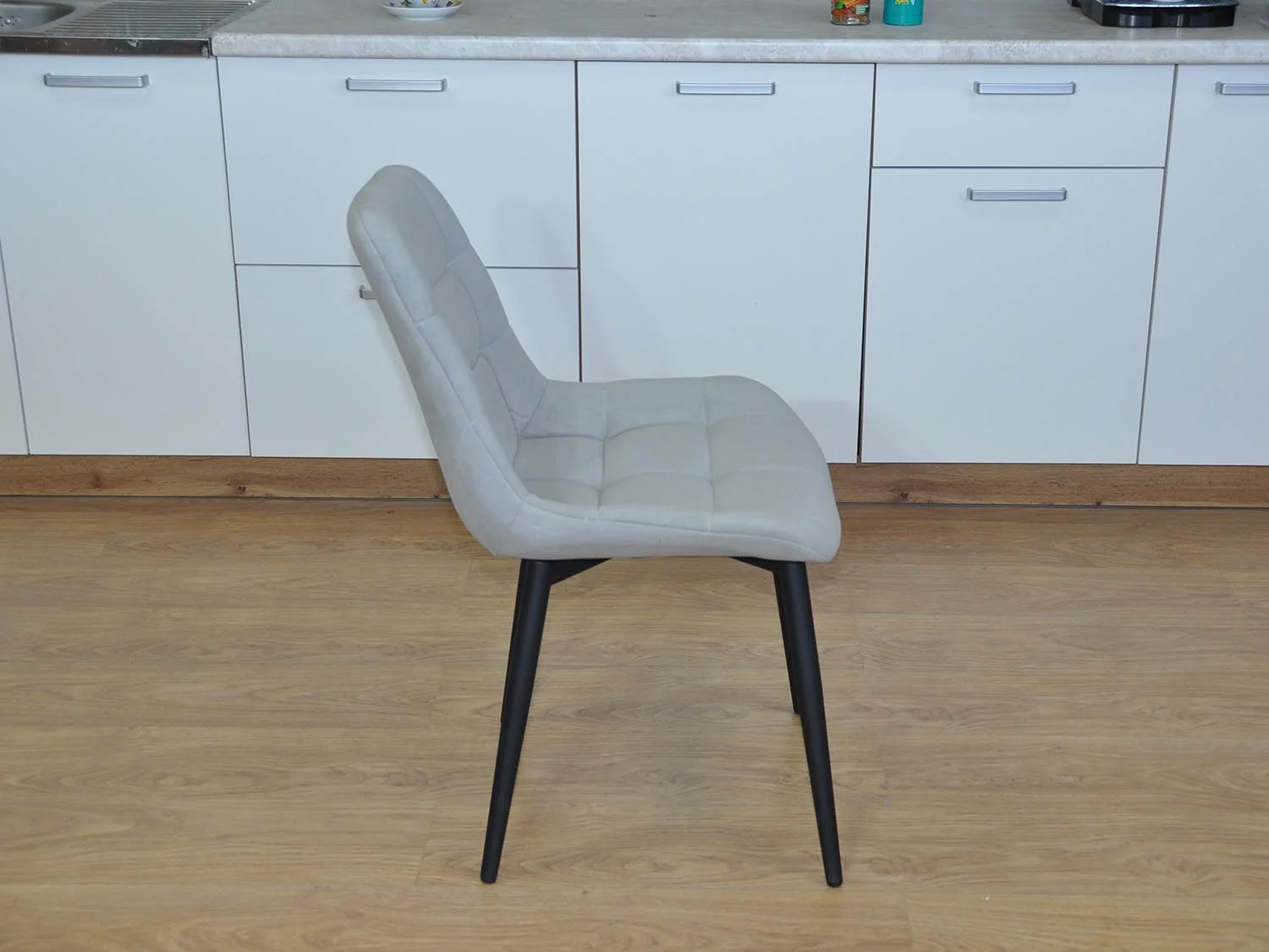 Стул Р / черный /велюр светло-серый