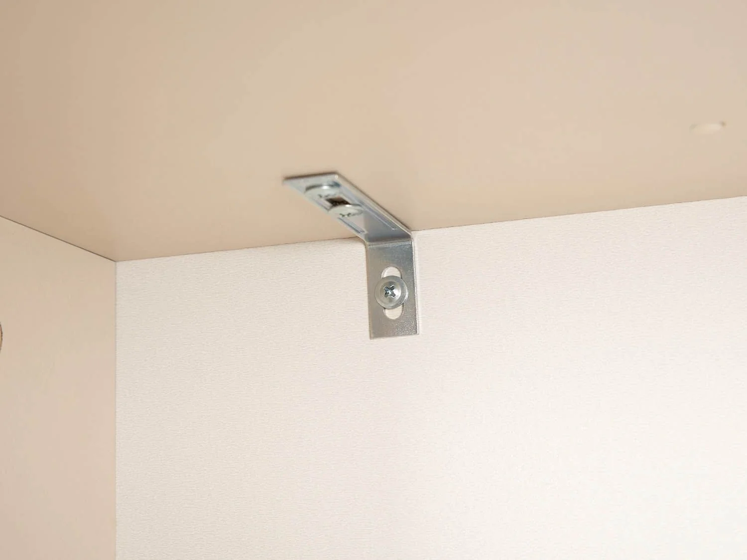 Тайл комод 16.236 Сатин/Эмили Блаш