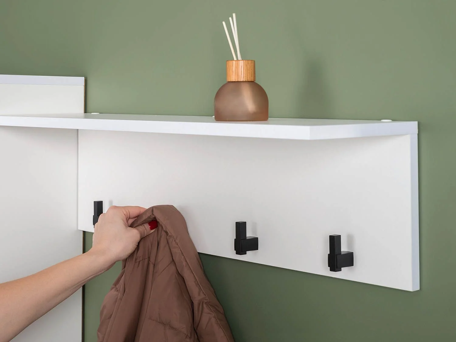 Эйр вешалка 16.551.01 Белый