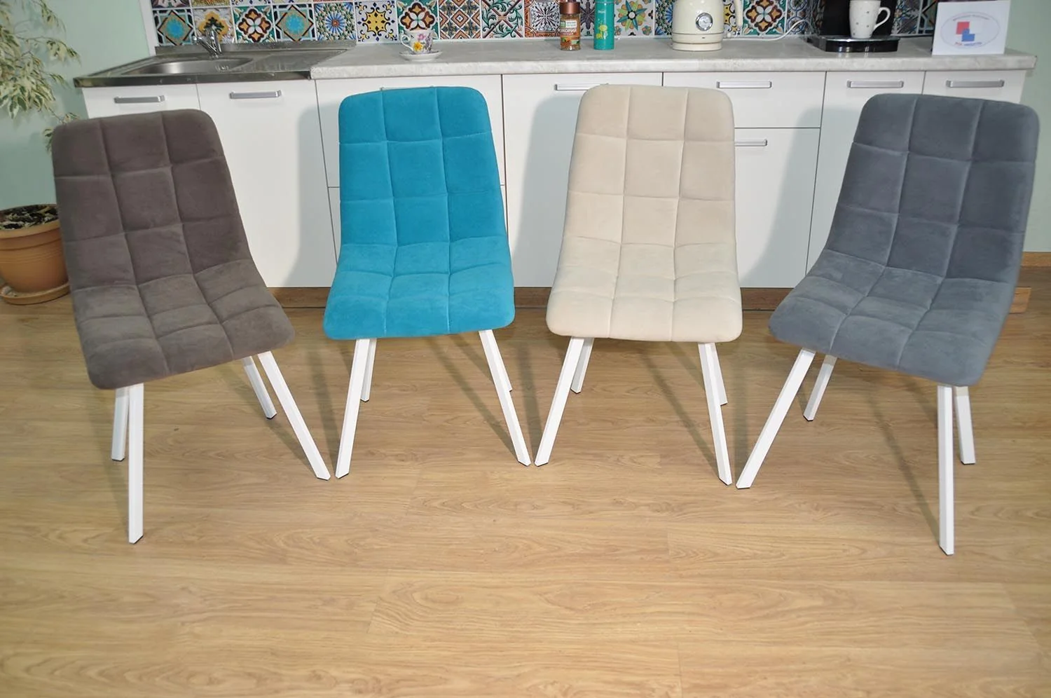 Стул ХИТ-2 / белый / серый