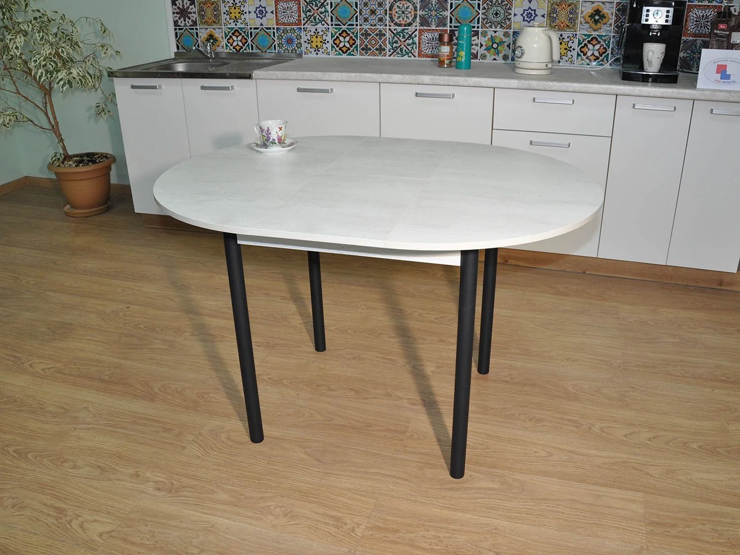 Стол обеденный Ника Бетон пайн белый/черный