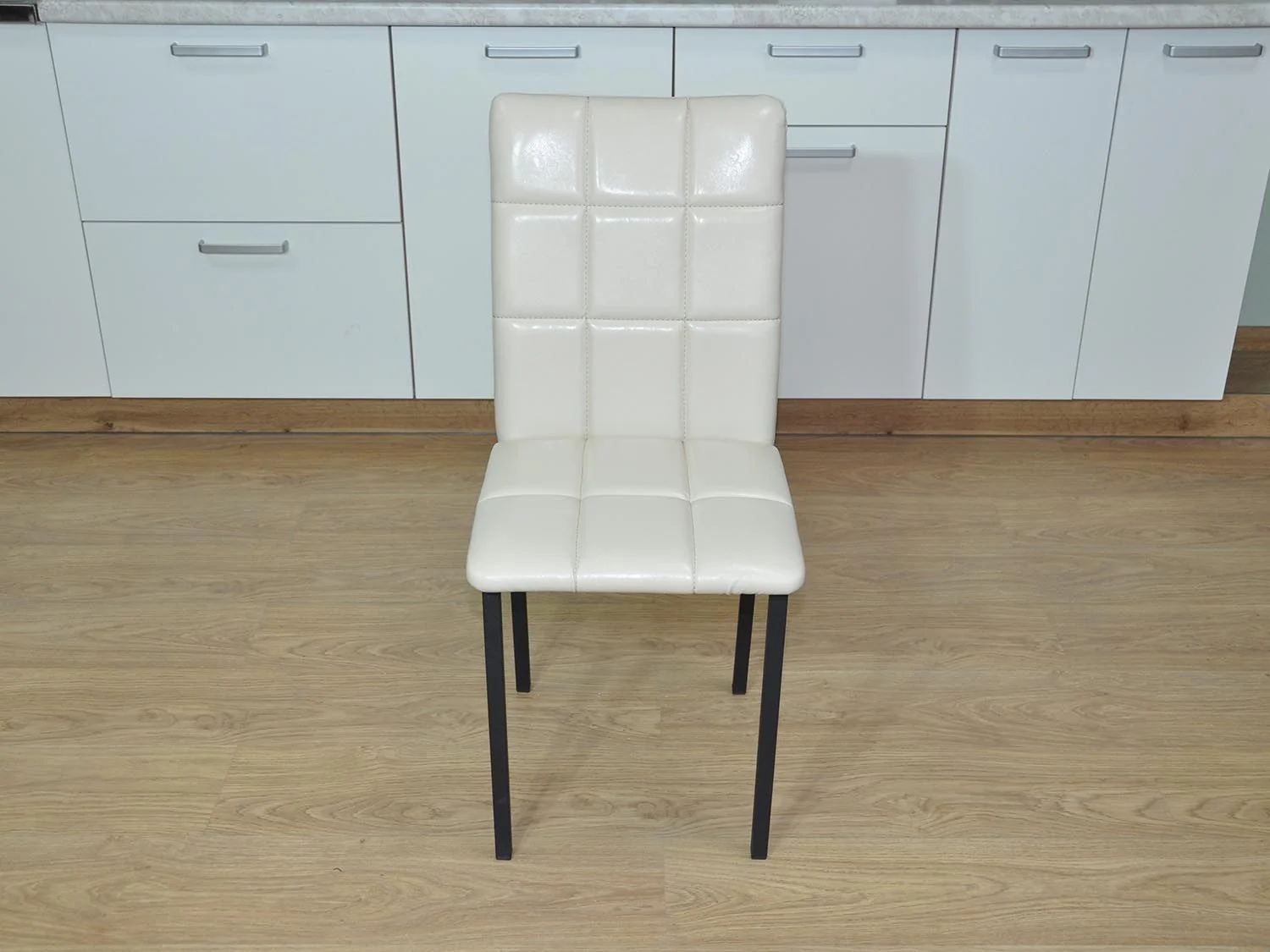 Стул ТЕКС-2 / черный/бежевый