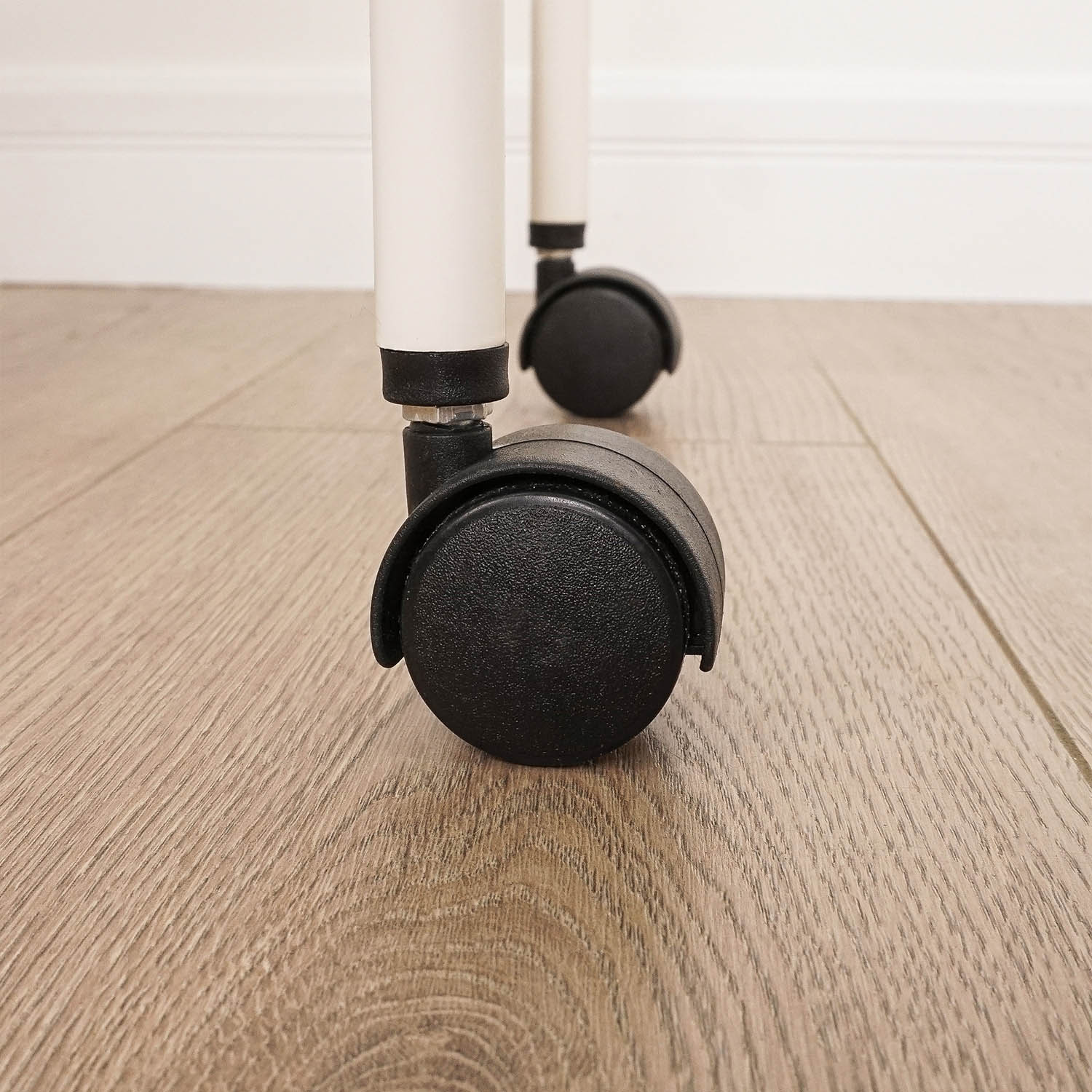 Вешалка гардеробная Валенсия 22М Белый