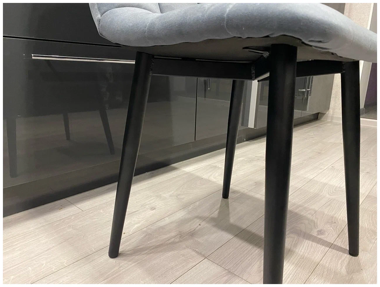 Стул Х / черный /велюр серый