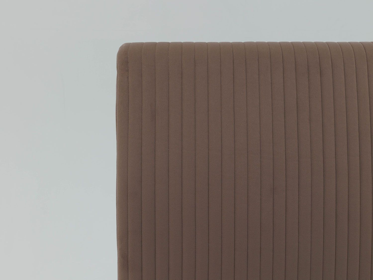 Кровать Нефертити 1400 с под. механизмом / какао №8