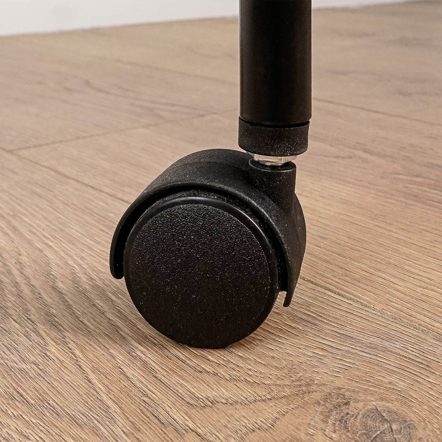 Вешалка гардеробная Валенсия 32М Черный