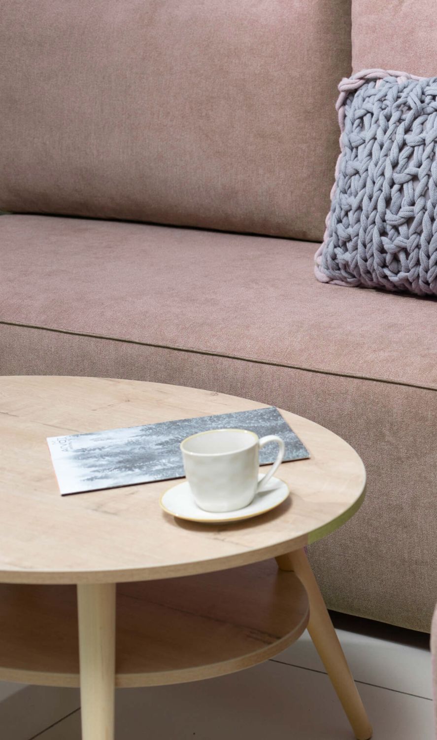 Диван Марсель линейный велюр десерт