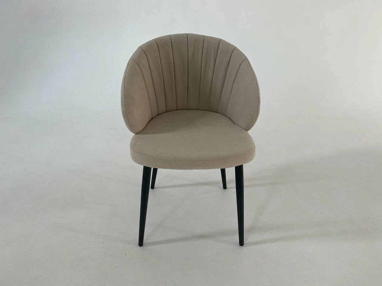 Стул З / черный /велюр бежевый