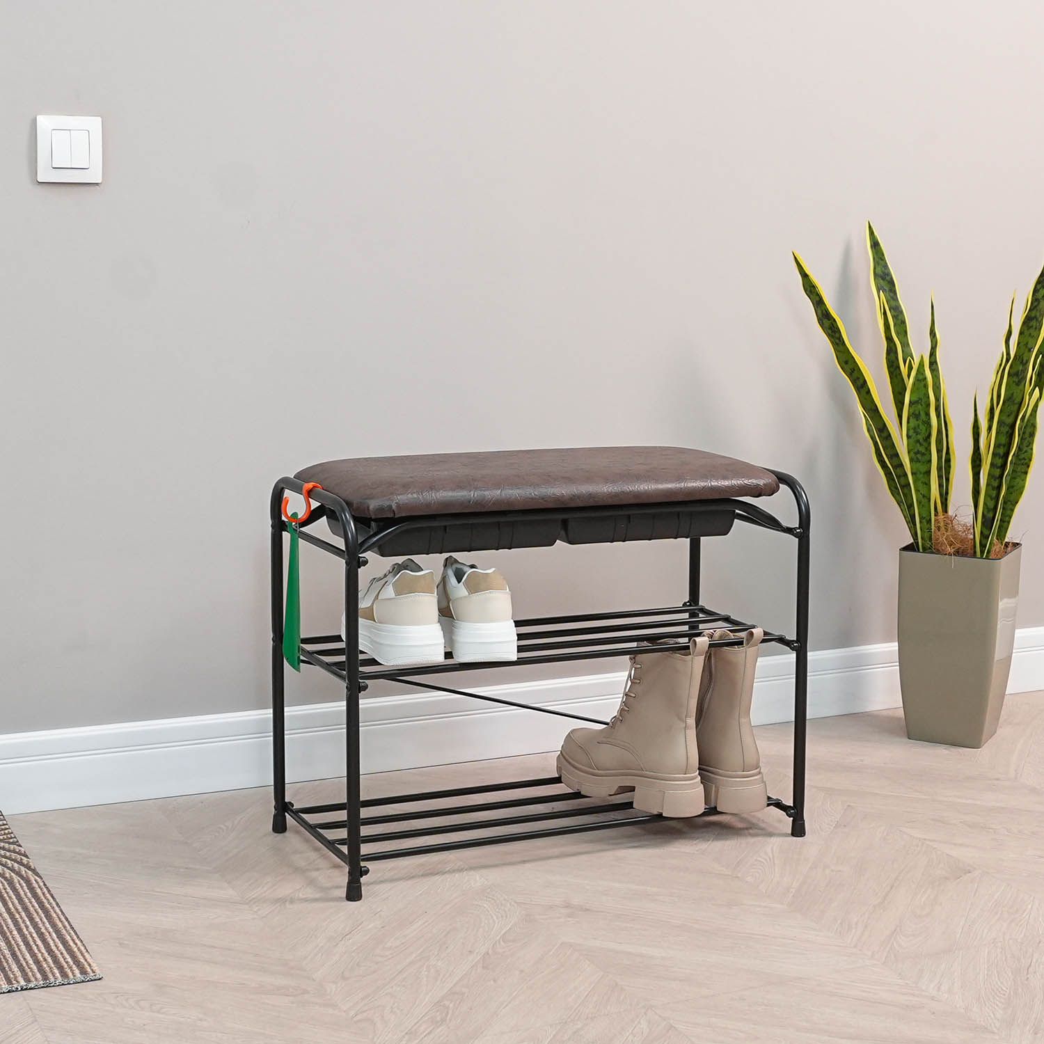 Подставка для обуви Альфа 23 с сиденьем и ящиком Черный