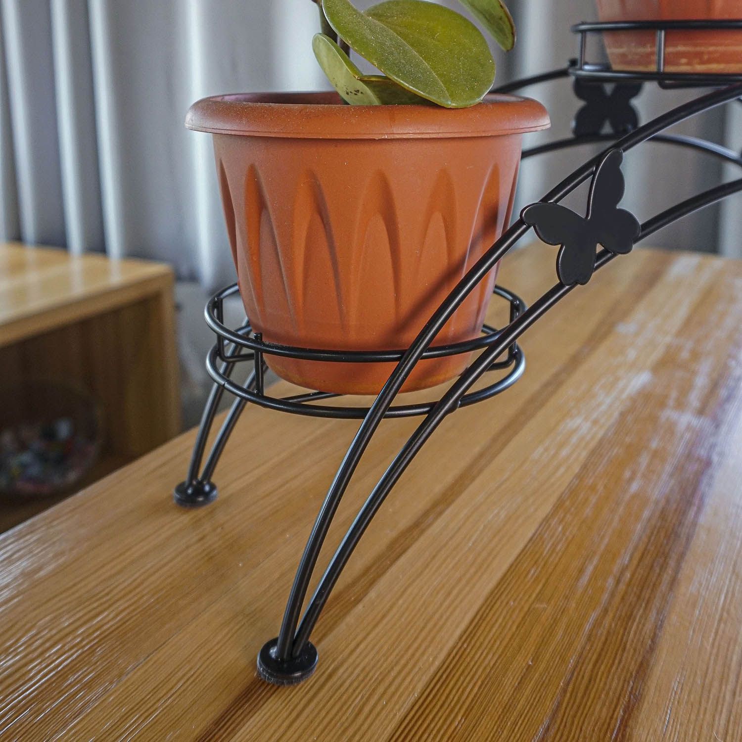 Подставка для цветов Арка 5 Черный