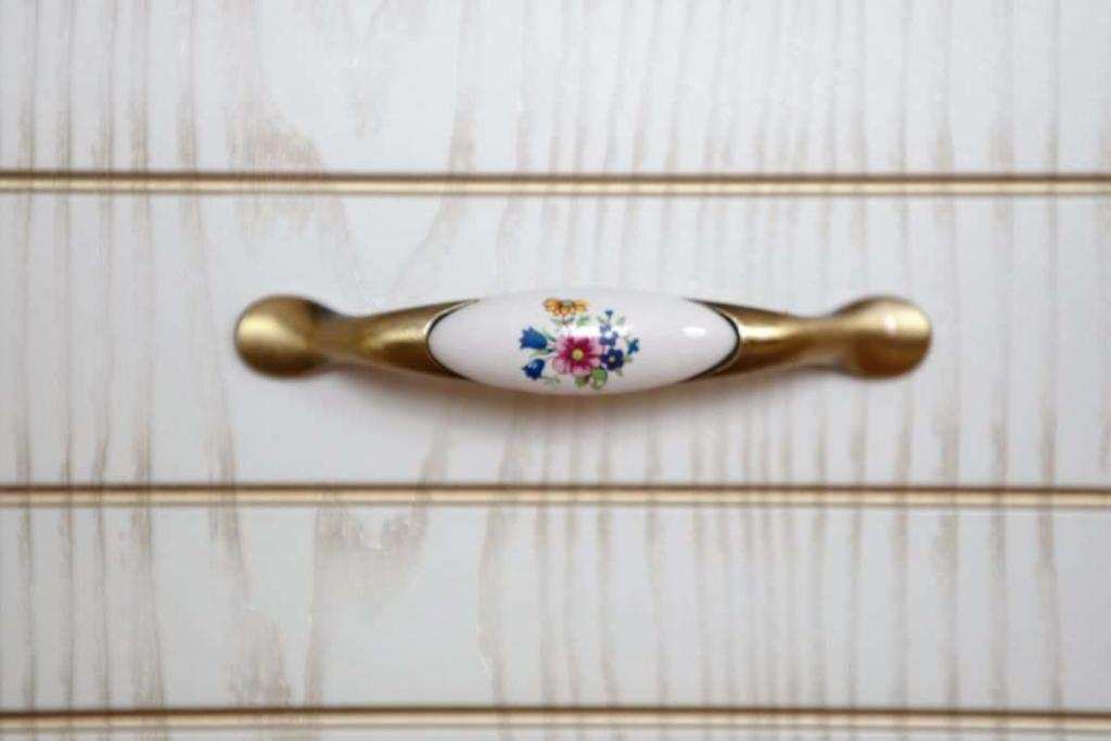 Кухня Анжелика 2100 / ясень патина