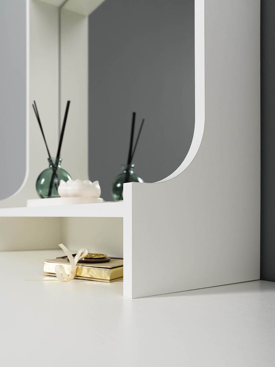 Ливерпуль Полка 10.118 (с зеркалом) Белый/Ясень ваниль